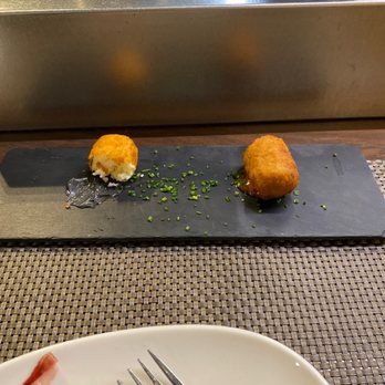 Fondillon - Cod and mushroom croquettes. - Tapas Bars Near Me - Alicante, A