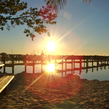 Coconut Palm Inn - Hotels Near Me - Tavernier, Florida