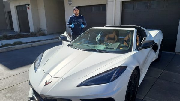 Windshield replacement - New windshield replacement done at the customer home. Windshield replacement - New windshield replacement done at the customer home.