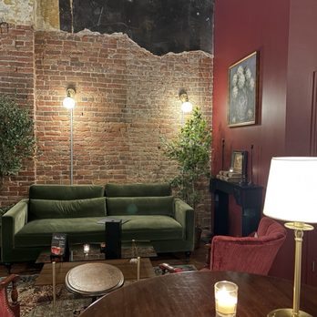 Pausa Coffee - Coffee & Tea Near Me - Syracuse, New York