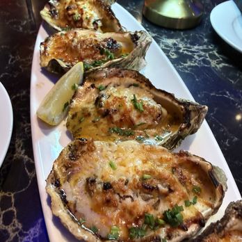 Six Seven Five Lounge - Oysters - Lounges Near Me - Inglewood, California Six Seven Five Lounge - Oysters - Lounges Near Me - Inglewood, California