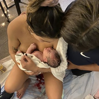 Pure Births - Welcoming bebe - Midwives Near Me - Santa Clarita, California