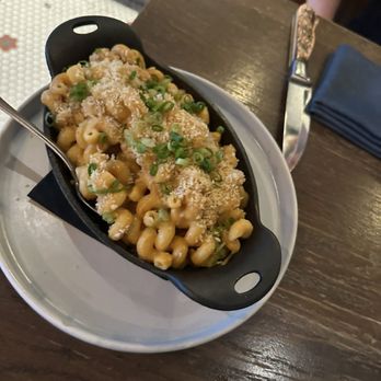 Bullard Tavern - Mac n cheese with crab - Bars Near Me - Portland, Oregon Bullard Tavern - Mac n cheese with crab - Bars Near Me - Portland, Oregon