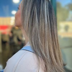 The Color Bar Salon