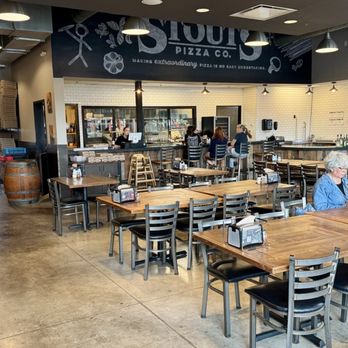 Stouts Pizza - Dining room - Pizza Near Me - New Braunfels, Texas Stouts Pizza - Dining room - Pizza Near Me - New Braunfels, Texas