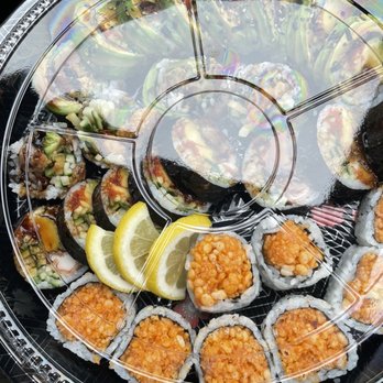 Yamato Sushi - Spicy salmon, dynamite special + green dragon roll - Sushi Bars Near Me - Aurora, Ontario