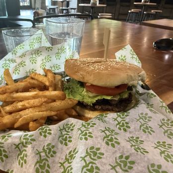 Paws & Pints - Bark Burger - Dog Parks Near Me - Des Moines, Iowa Paws & Pints - Bark Burger - Dog Parks Near Me - Des Moines, Iowa