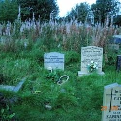 Heptonstall Churchyard - Madam Plath!
