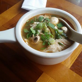 Rice Violet - Tom yum, was great - Thai Near Me - Worcester, Massachusetts
