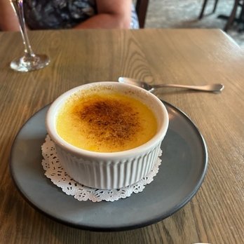 Seasons Restaurant - Crème Brûlée - New American Near Me - Manchester Center, Vermont Seasons Restaurant - Crème Brûlée - New American Near Me - Manchester Center, Vermont