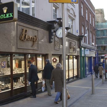 Berry's Jewellers - Jewelry Near Me - Leeds, XWY