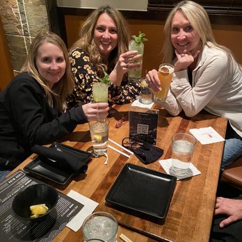 P.F. Chang's - Starting w cocktails - Chinese Near Me - Omaha, Nebraska