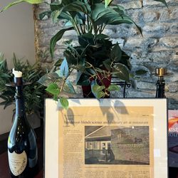 Crestwood Bistro