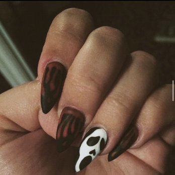 Nails By Arianna Garcia - Nail Salons Near Me - Costa Mesa, California Nails By Arianna Garcia - Nail Salons Near Me - Costa Mesa, California