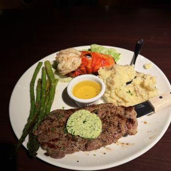 The Dutchie - Steak and lobster  with asparagus and mashed potatoes - Seafood Near Me - Morro Bay, California