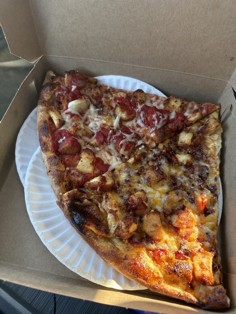 Food from Antonio's Pizza By The Slice