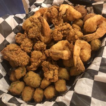 Kravers Seafood Mobile - 1/2 and 1/2 Basket - Seafood Near Me - Mobile, Alabama Kravers Seafood Mobile - 1/2 and 1/2 Basket - Seafood Near Me - Mobile, Alabama