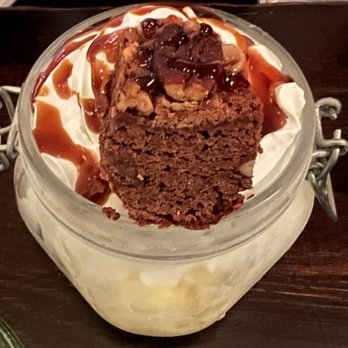 Mamie Burger - Brownie ice cream - Burgers Near Me - Paris, 75 Mamie Burger - Brownie ice cream - Burgers Near Me - Paris, 75