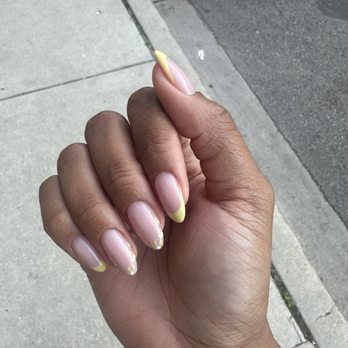 J Salon - Nail Salons Near Me - Chicago, Illinois