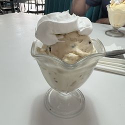The Red Plate Diner - Cookie Dough ice cream