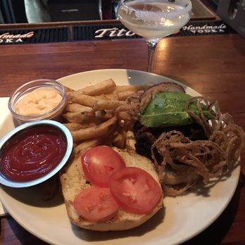 Alexandros - Jack Burger - Greek Near Me - Mount Sinai, New York