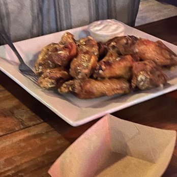Checkered Flag Tavern - Garlic, Parmesan wings - Pubs Near Me - Indianapolis, Indiana