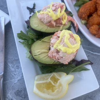 Bay Pointe Waterfront Restaurant - Lobster Avocado - American Near Me - Quincy, Massachusetts Bay Pointe Waterfront Restaurant - Lobster Avocado - American Near Me - Quincy, Massachusetts