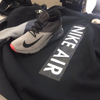 nike outlet 86th cottage grove