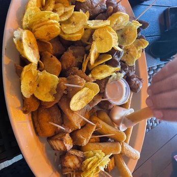 Sargaso Fish House - Sampler platter $25 - Puerto Rican Near Me - Añasco, Puerto Rico