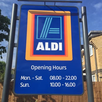 Aldi - Signage - Grocery Near Me - London, XGL