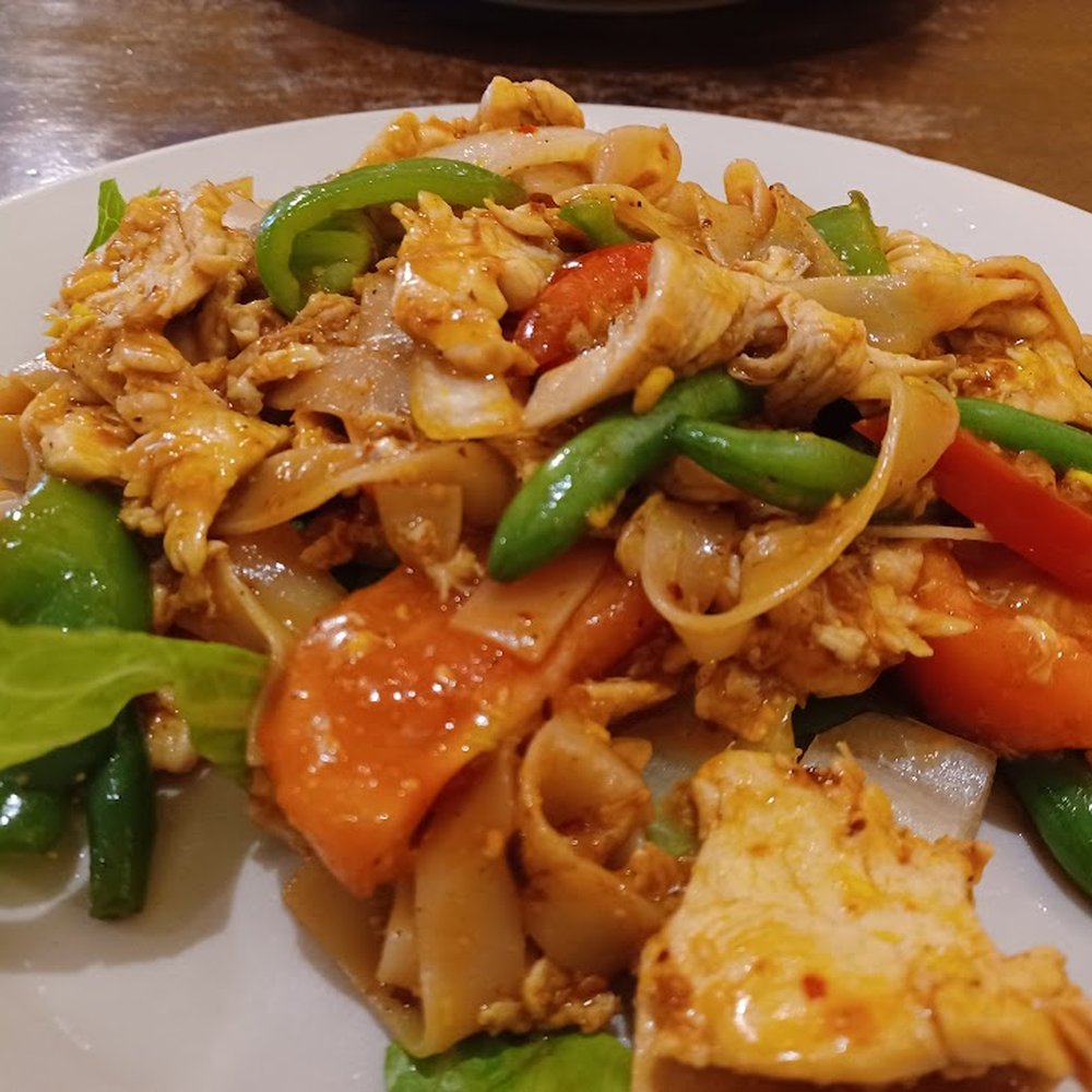 Thai Cafe - Drunken noodles with Chicken! - Thai Near Me - Wake Forest, North Carolina Thai Cafe - Drunken noodles with Chicken! - Thai Near Me - Wake Forest, North Carolina