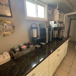 Lenny & Johns Subs - Coffee station.