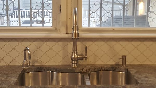 Solo Plumbing & Heating Logo