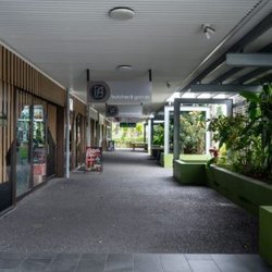 Pa Halal Butcher - Location Side Walk