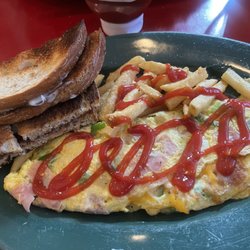 Wally’s Restaurant & Pizzeria - Western omelette