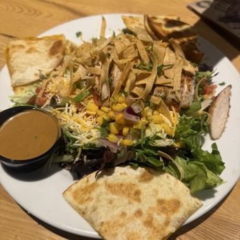 Chili's - Bars Near Me - Monroe, New York