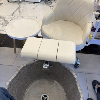 Bliss Nail Lounge - Nail Salons Near Me - Colorado Springs, Colorado
