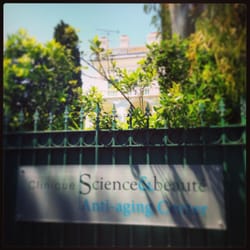 Clinique Science & Beauté