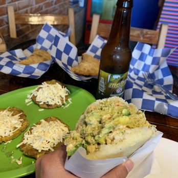 Mi Antojito - Malta (drink), Reina pepiada Arepa, Tostones, Platano con queso Pastelito, Pabellion Criollo Pastelito - Latin American Near Me - Cozumel, ROO