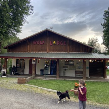 Wolf Lodge Campground - Bathrooms and laundry area. On our way to the dog park. - Campgrounds Near Me - Coeur D'alene, Idaho Wolf Lodge Campground - Bathrooms and laundry area. On our way to the dog park. - Campgrounds Near Me - Coeur D'alene, Idaho