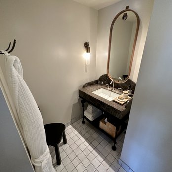 Downtown LA Proper Hotel - Sink/Vanity - Hotels Near Me - Los Angeles, California Downtown LA Proper Hotel - Sink/Vanity - Hotels Near Me - Los Angeles, California