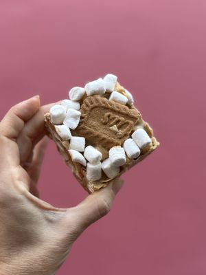 Crumbs & Doilies by null
