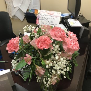 Becky's Custom Creations - Florists Near Me - Syracuse, New York