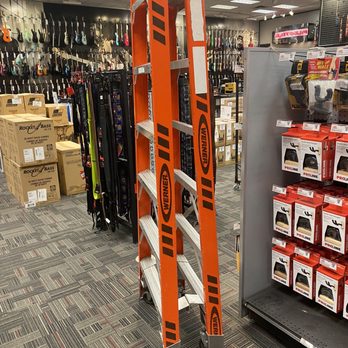 Guitar Center - Ladder in the middle of the walkway. Hazard. - Guitar Stores Near Me - Columbus, Ohio