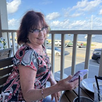 Harry's Seafood Bar & Grille - Me on the Balcony - Seafood Near Me - St Augustine, Florida