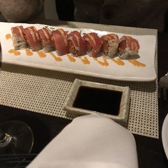 View - Tuna Sushi - Seafood Near Me - Oakdale, New York