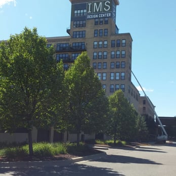 Alison's Cleaning - Boutique offices, and small businesses.  Why not let us manage your cleaning needs at your home away from home as well. - Home Cleaning Near Me - Golden Valley, Minnesota