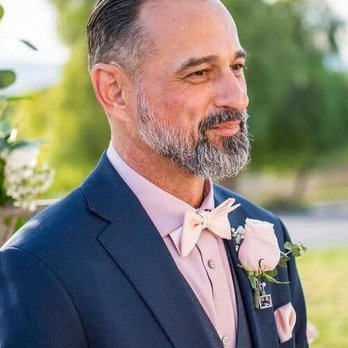Florals By Dena - Groom's boutonniere - Florists Near Me