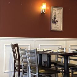 MO'NELISA - Dining area