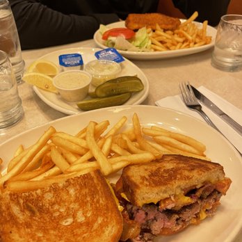 The Flame Diner - Grilled Cheese Burger and fish/chips - Diners Near Me - New York, New York The Flame Diner - Grilled Cheese Burger and fish/chips - Diners Near Me - New York, New York